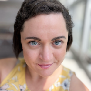 Kirsten's Headshot